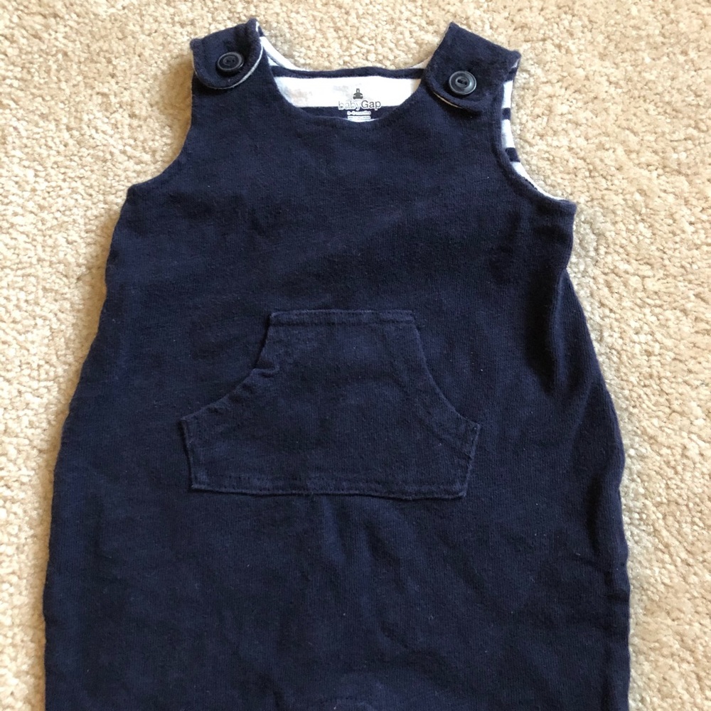 10/$25 // Baby Gap romper